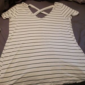 Torrid stretch top size 2